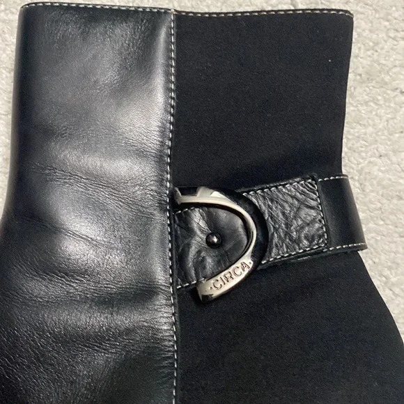 Joan & David Circa Boots 7 1/2 M - Picture 9 of 9